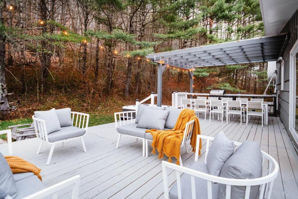 Prattvilla -Catskill -Mountain Escape 5 Bedroom ,3 Bath With Hot Tub Prattsville 외부 사진