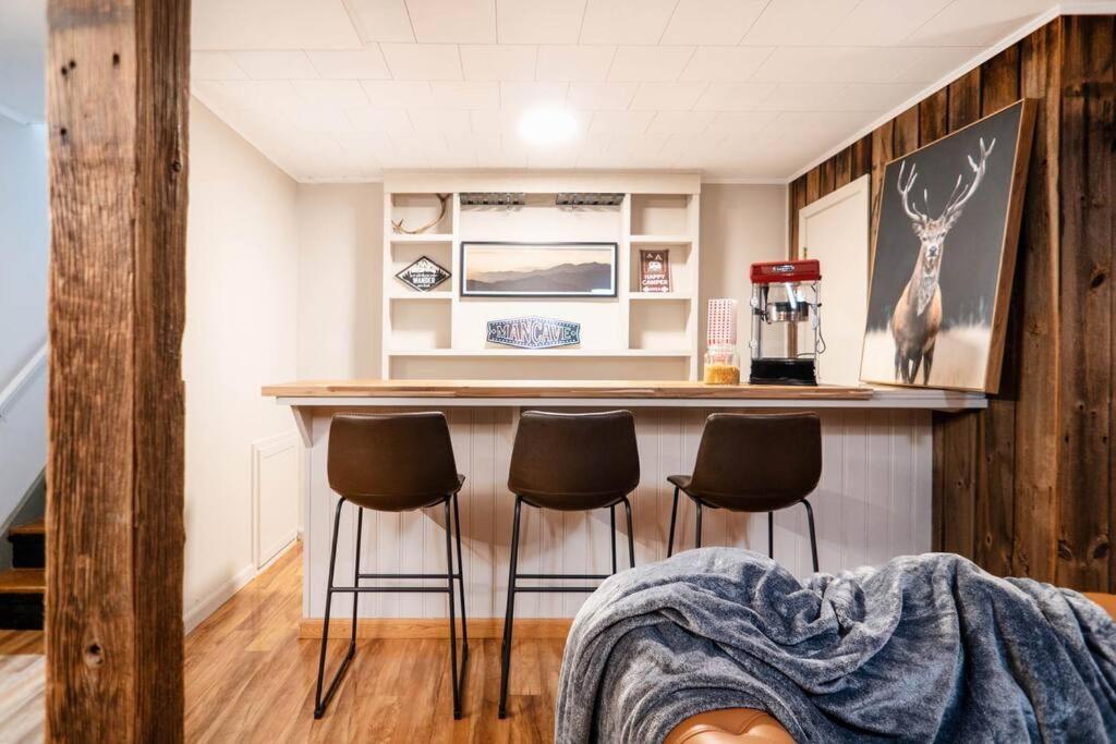Prattvilla -Catskill -Mountain Escape 5 Bedroom ,3 Bath With Hot Tub Prattsville 외부 사진